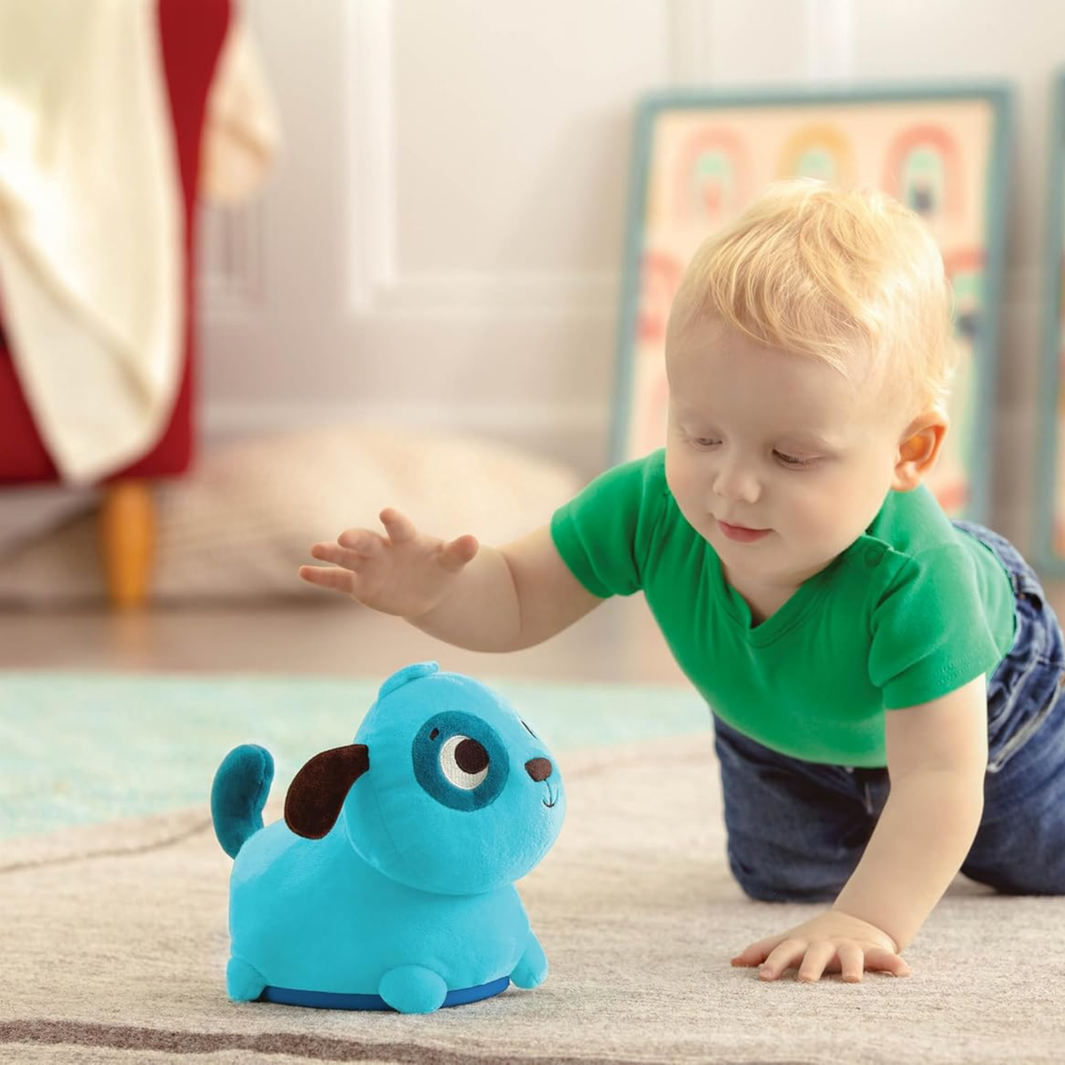 Perro azul de peluche interactivo con movimiento y sonido
