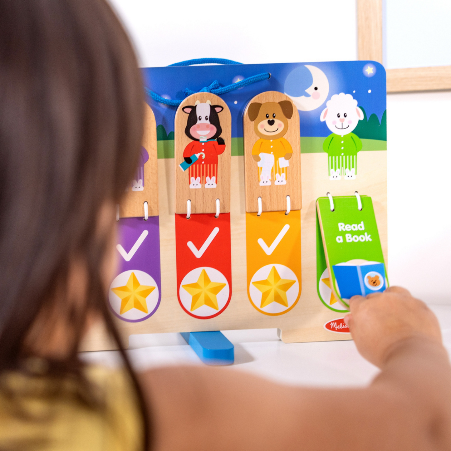 Tablero de responsabilidades y rutinas de madera