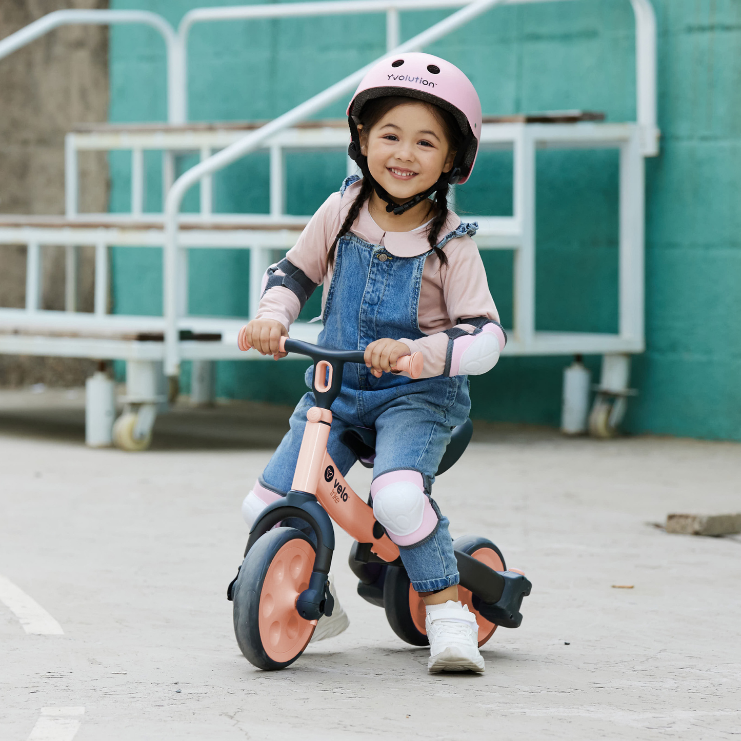 Yvolution triciclo y bicicleta de balance Velo Trike 2 en 1 color melón, 18 meses a 3 años