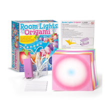 Set crea una guirnalda de origami con luces