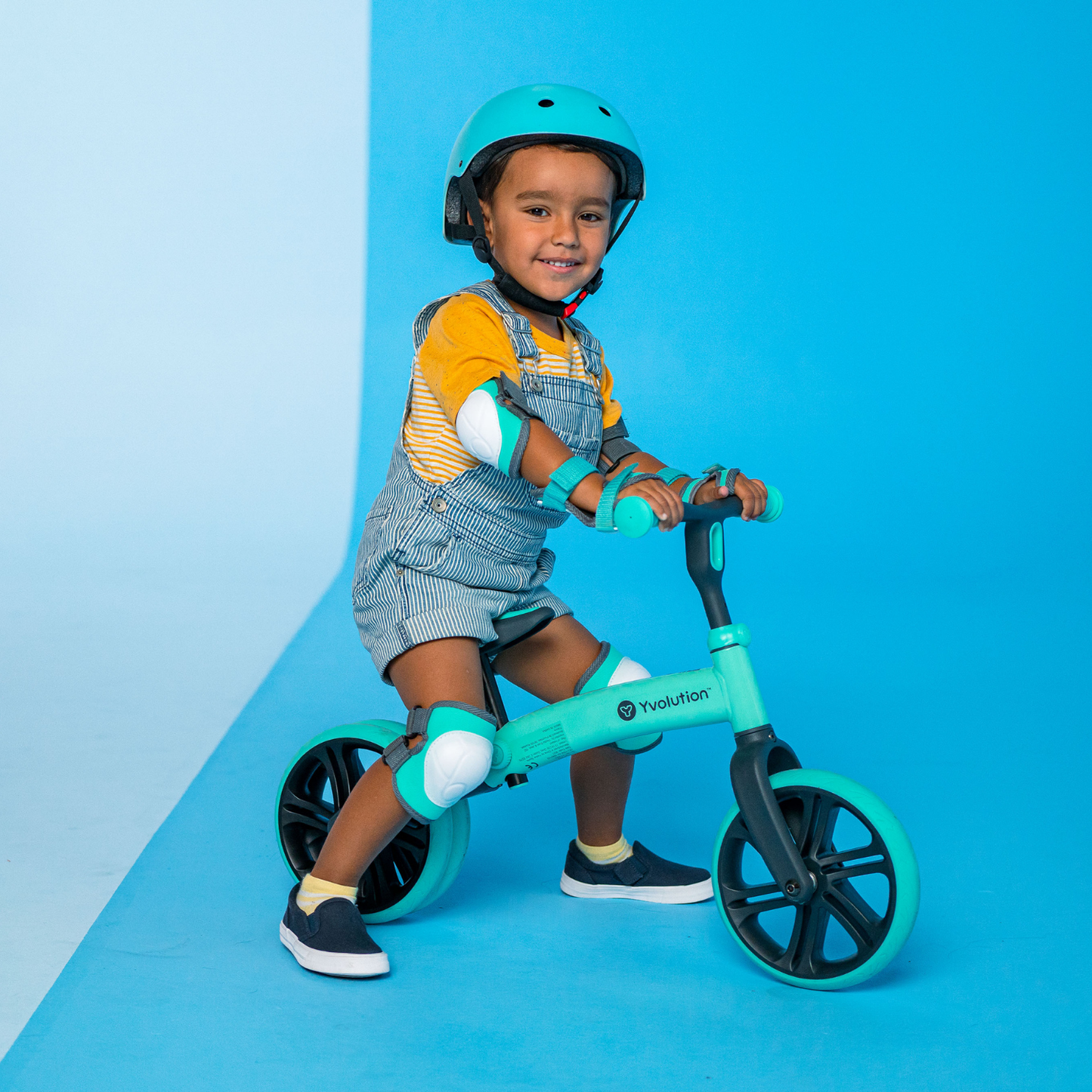 Yvolution bicicleta de balance Velo Junior verde, 18 meses a 4 años