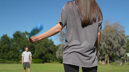 Waboba pelota voladora con cola Tailball - color aleatorio