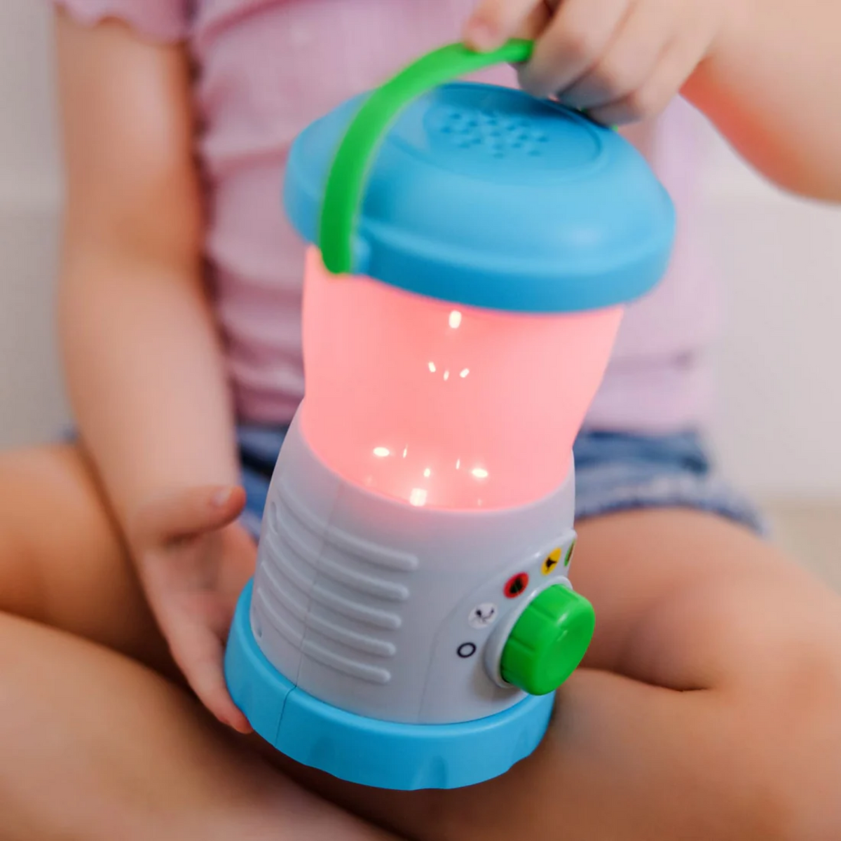 Linterna con luces y sonido - Exploremos!